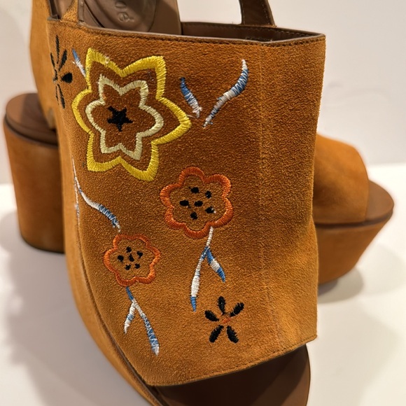 See By Chloé | Dakota Embroidered Suede Platform Size 10 - Picture 2 of 8